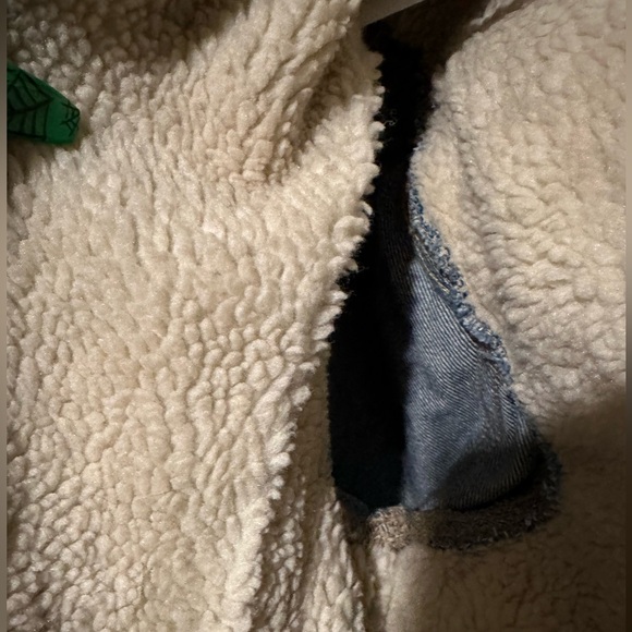 Gap Sherpa Denim Jacket (M) - Picture 5 of 9